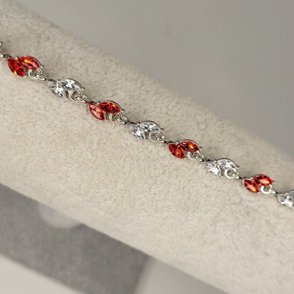 ▪︎New! Bracelet